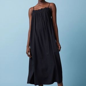 H&M Sleeveless Black Dress